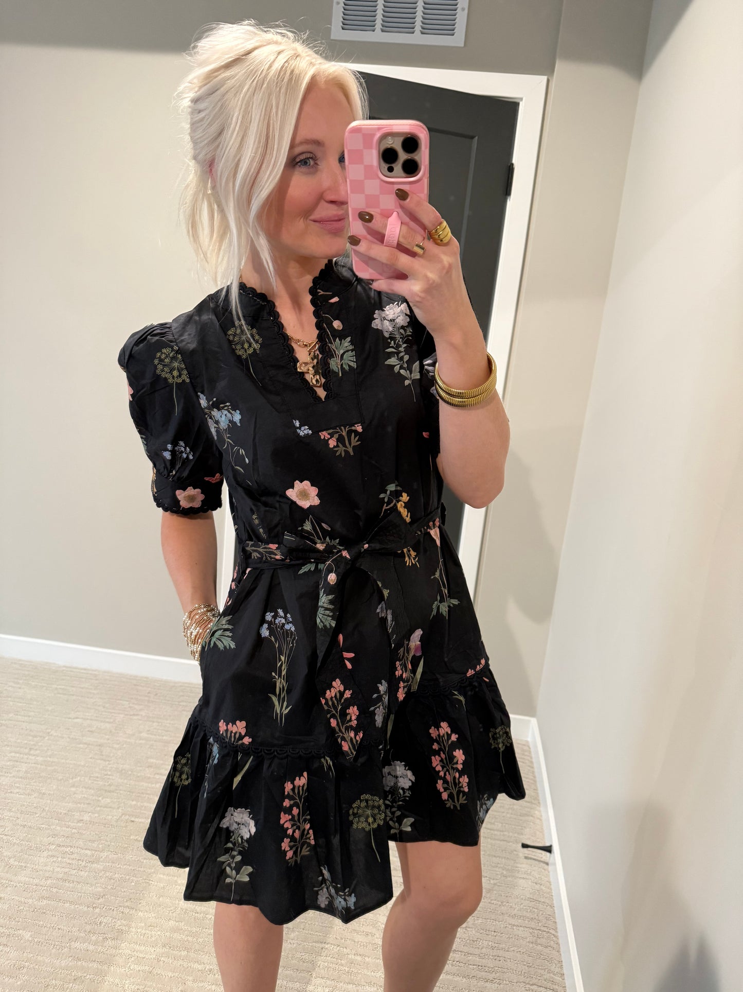 Black Hibiscus Mini