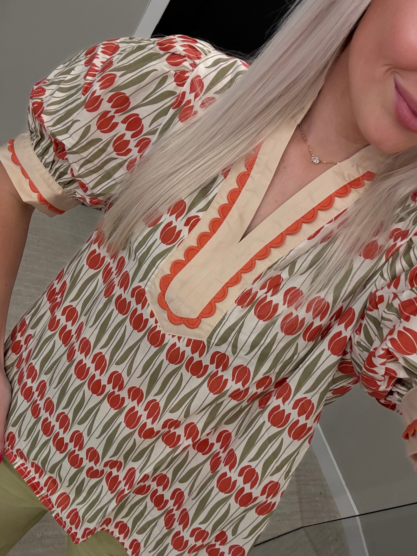 Ecru & Rust Tulip Top