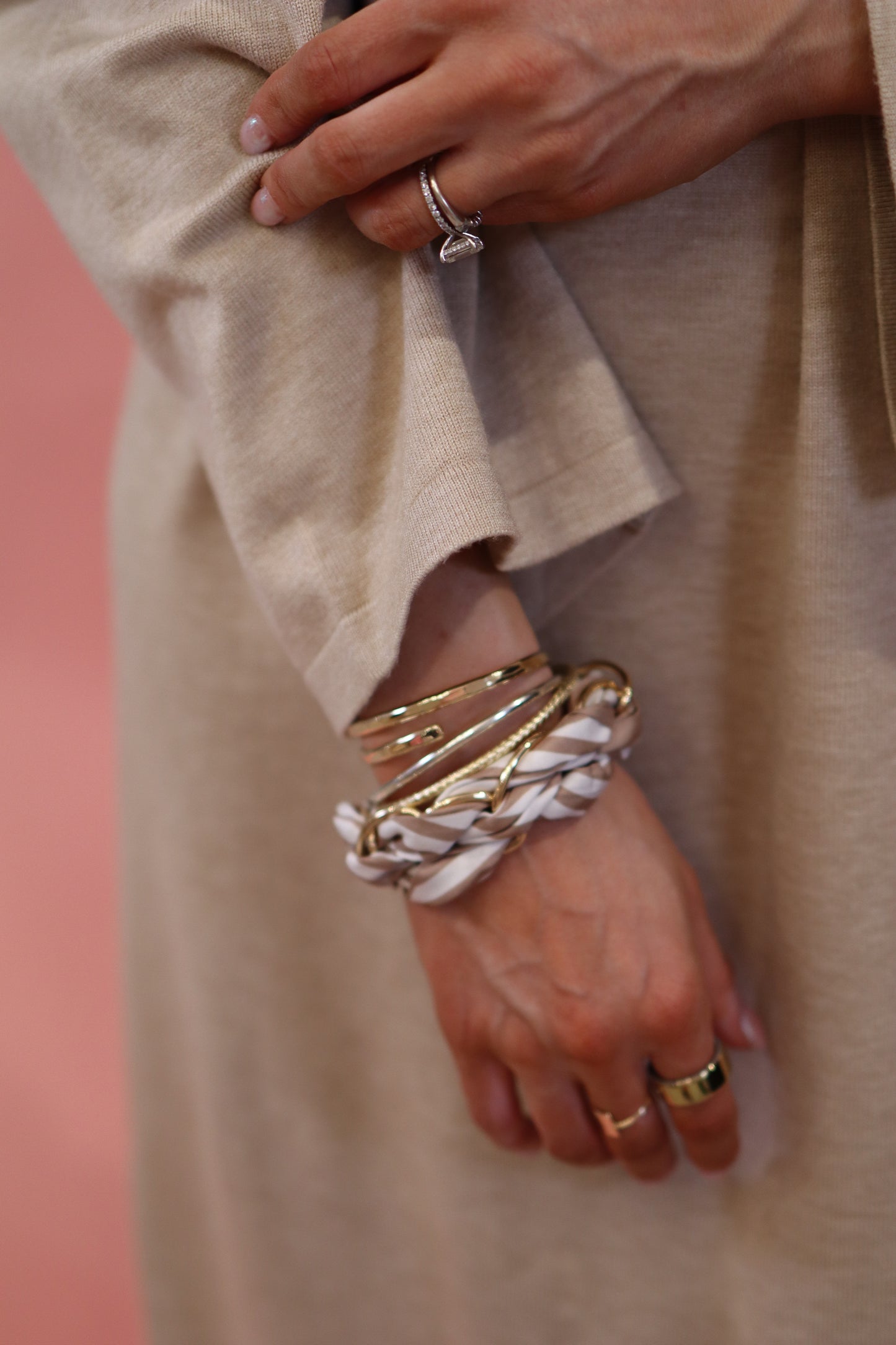 Water resistant Tan and White Threaded with Gold Chain Tie Bracelet