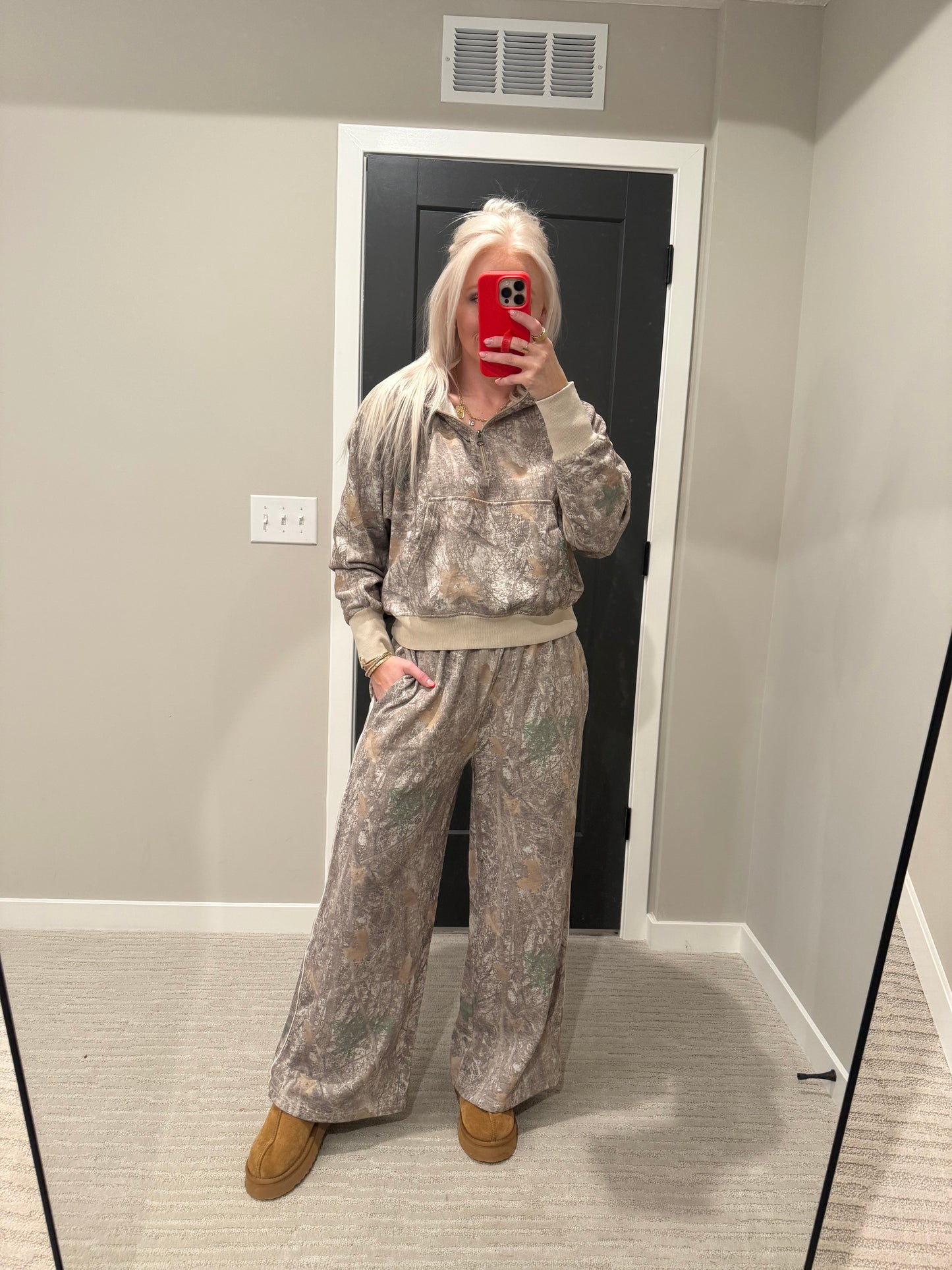 Blake Camo Sweatpants