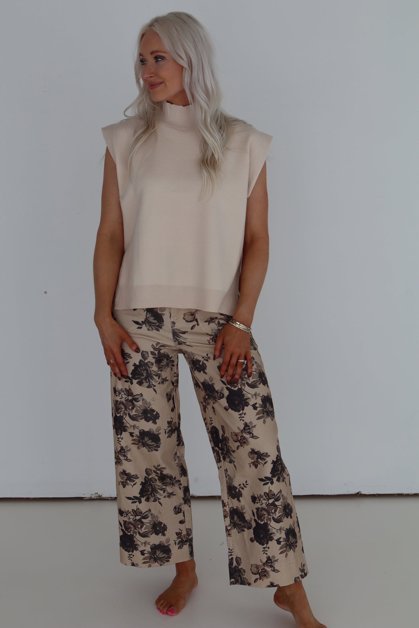 Freda Floral Taupe Pant