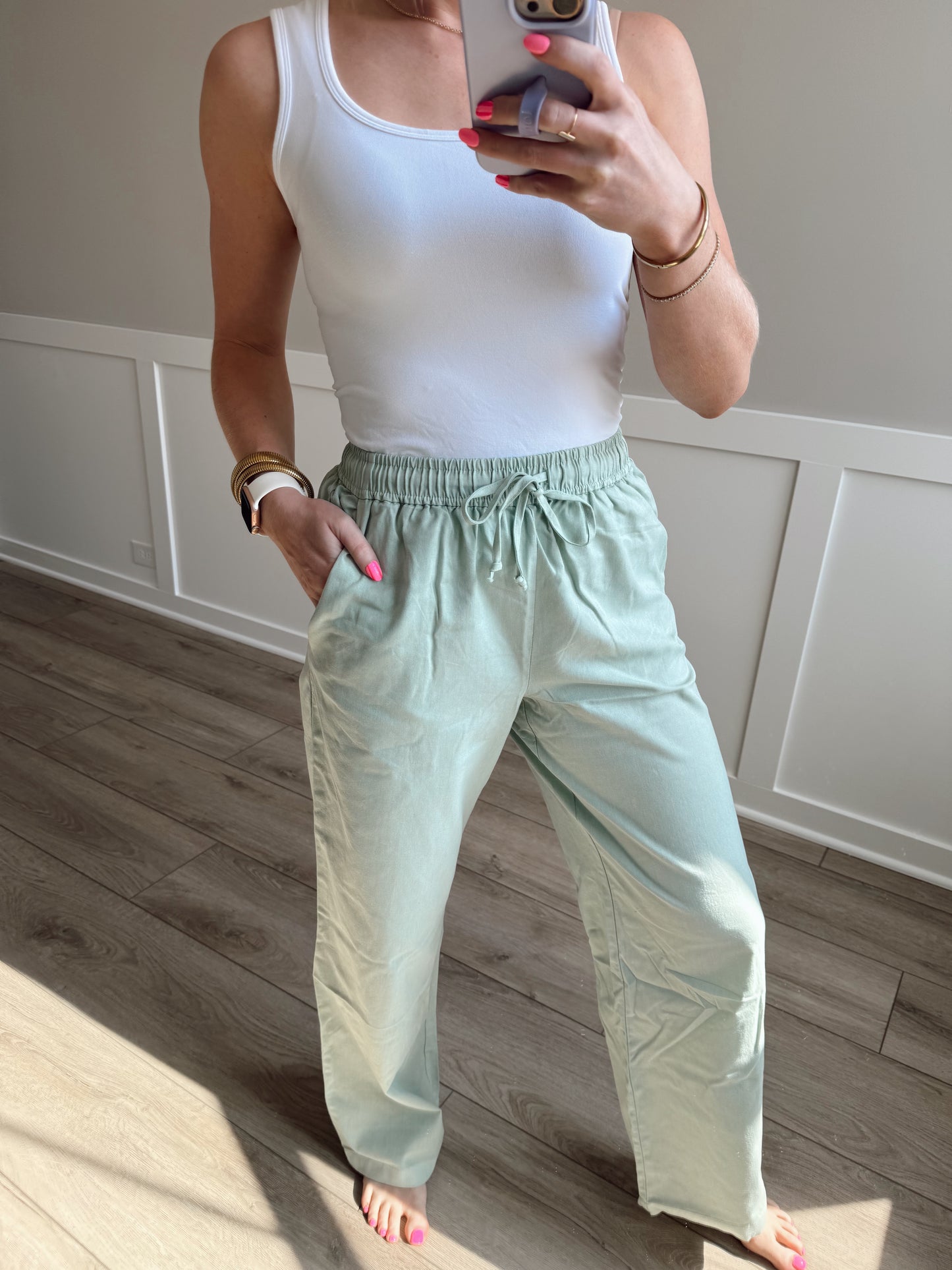 Mint Relaxed Fit Pant