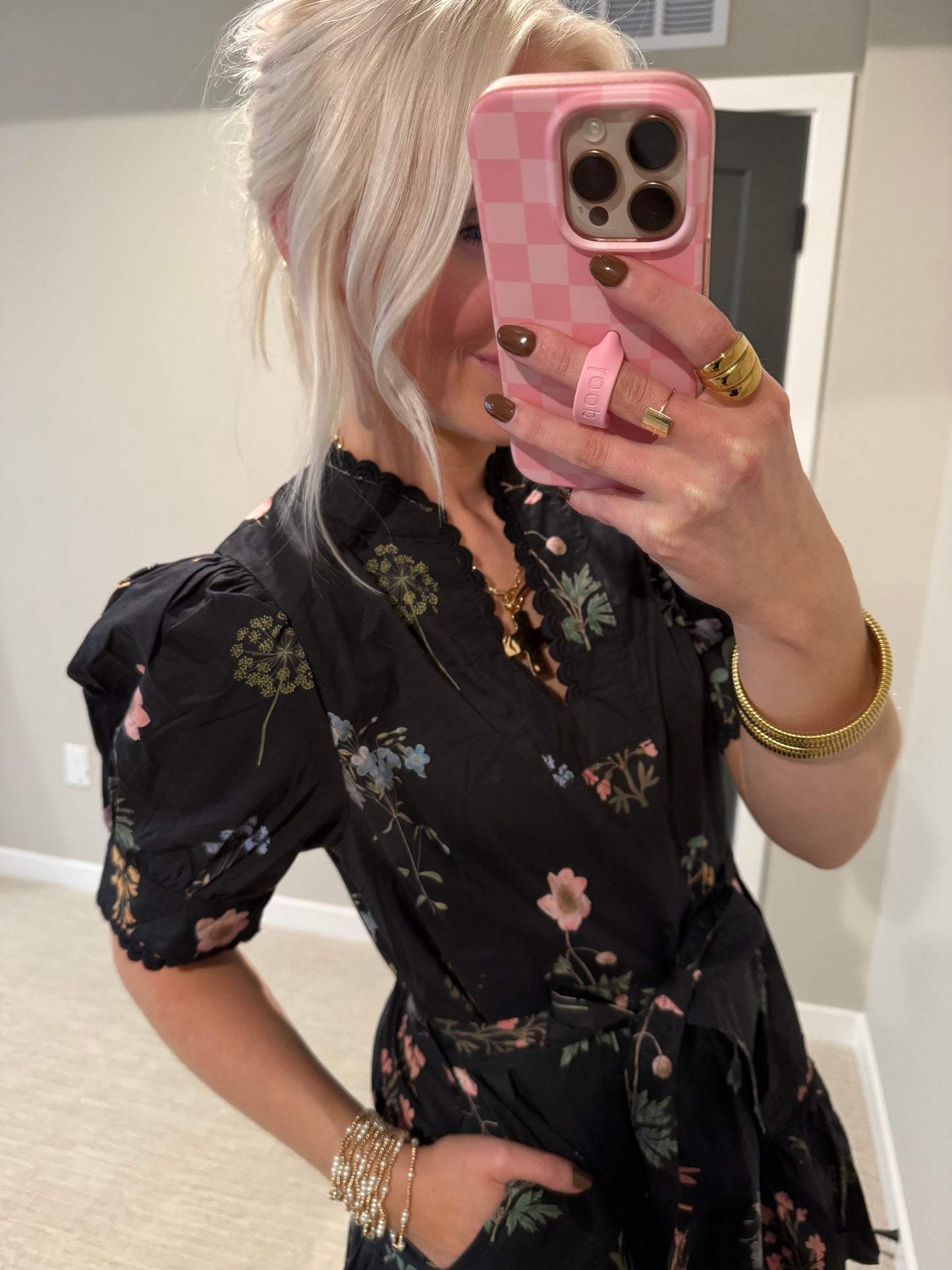 Black Hibiscus Mini