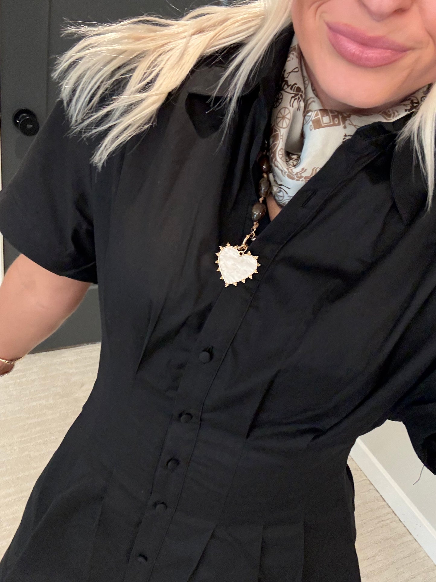 Sadie Pearl Magnetic Scarf