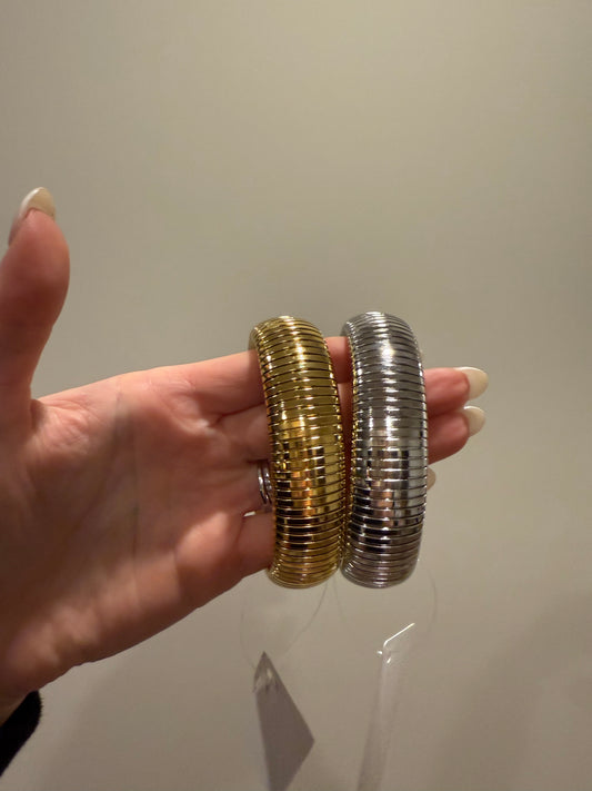 Emma Stunner Bangle